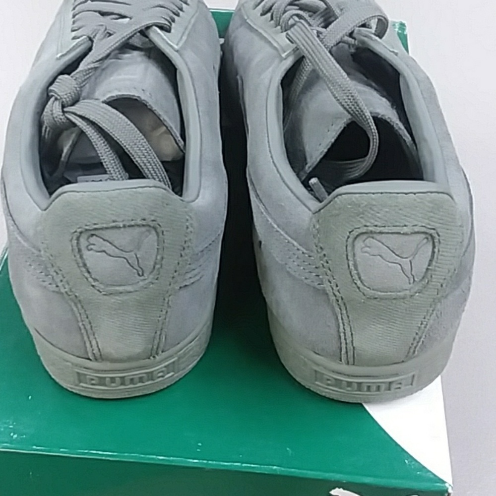 PUMA Men's Suede Classic Tonal Fashion Sneaker - Picture 8 of 8